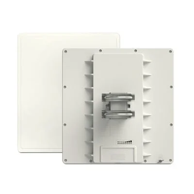 (QRT 5 ac) Punto de Acceso AC hasta 450 Mbps en 5GHz (4.9 – 5.875), Antena Integrada 24 dBi, Apertura V 10.5° H 10.5°, Hasta 1000 mW de Potencia
