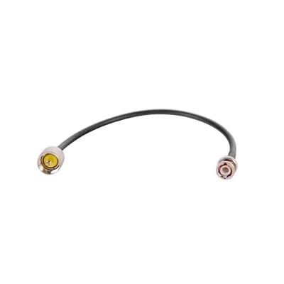 Jumper de 30 cm fabricado con cable RG-58U-SYS, conector «BNC» y «UHF» en el otro extremo