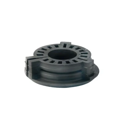 Bota pasamuro de 4″. Incluye 1 orificio para cable coaxial de 1-1/4″