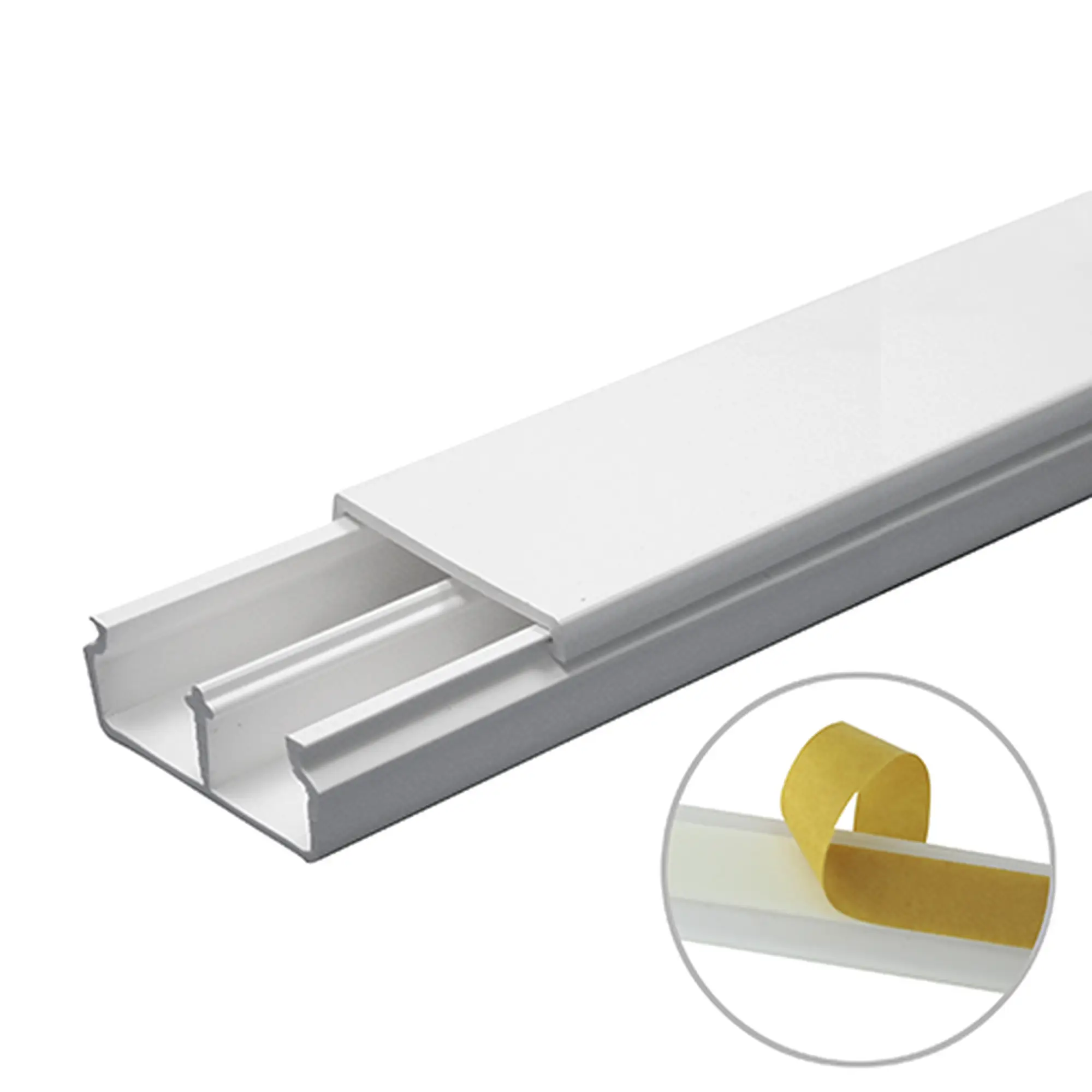 Canaleta en color blanco de PVC auto extinguible, con divisĂłn 35 x 17, tramo de 6 pies, con cinta adhesiva (5301-21252)